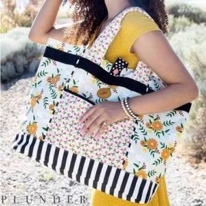 Large Tote Multipurpose Bag. Floral Plunder Design NIB